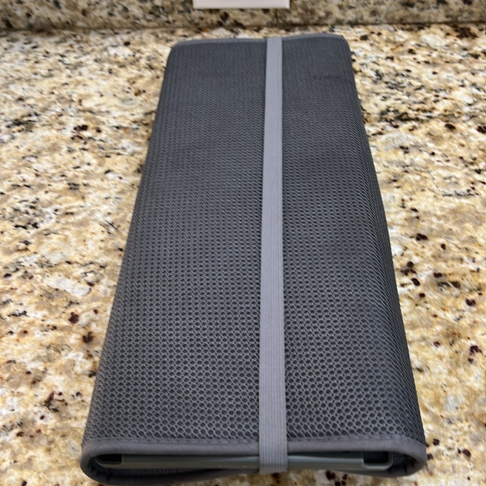 Umbra Folding Drying Mat Dark Grey w/Rack 18x24 - Picture 6 of 6